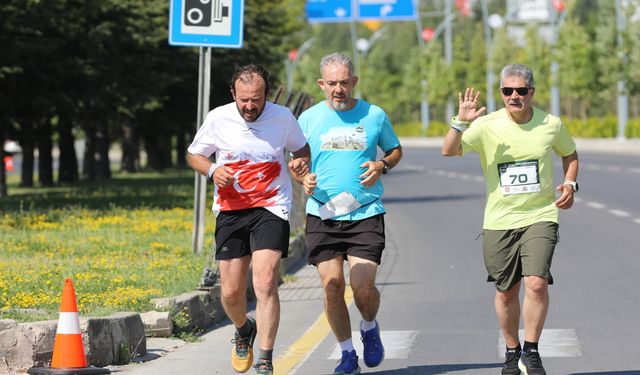 Geleneksel Niğde Yarı Maraton’da koşacaklar için başvuruları başladı