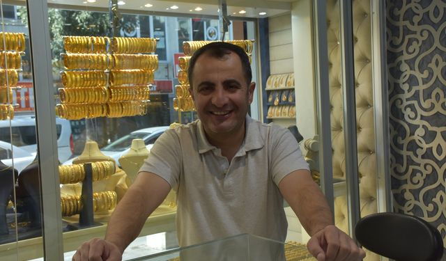 Kuyumcu Onkun; Altın Her Zaman Kazandırıyor