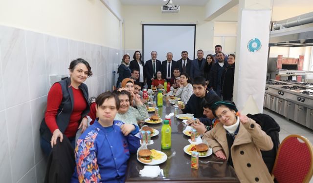 NÖHÜ’de Özel Gençlere Yönelik Aşçılık Atölyesi Düzenlendi