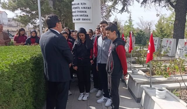 Bor Sevim ve Abdullah Altundal MTAL’den şehitlik ziyareti