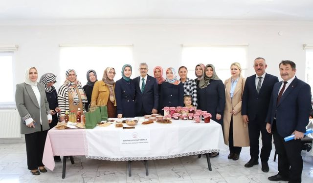 Niğde’de Yöresel Gıda Ürünleri Yapımı Kursu Başarıyla Tamamlandı