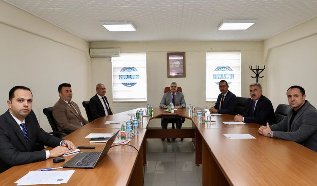 Bor OSB Yönetim Kurulu Toplantısı Vali Çelik Başkanlığında Gerçekleştirildi