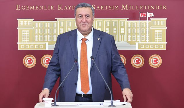 Gürer: “Açık öğretimde kayıt ücretleri de uçtu”