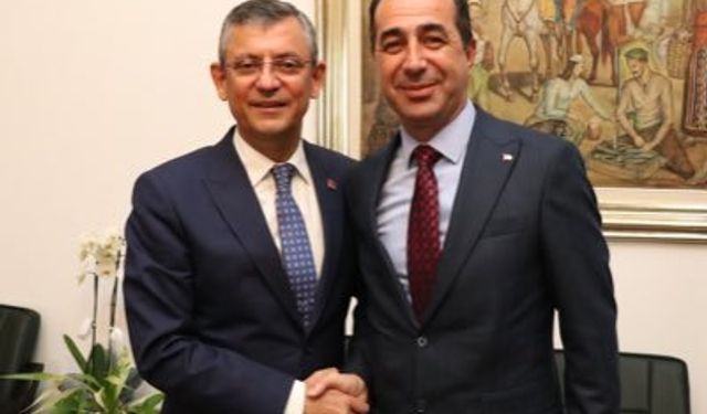 Erhan Adem CHP Genel Başkan Yardımcılığına Seçildi