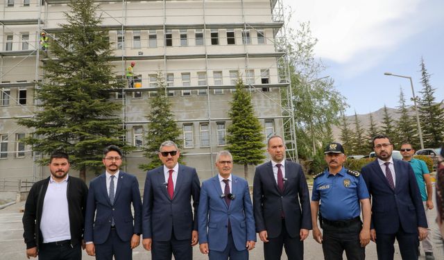 Vali Çelik, Niğde Polis Meslek Eğitim Merkezi’nde İncelemelerde Bulundu