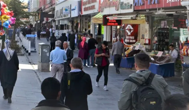 Niğde Esnafı Pazar Günü Kapatsın(mı)…