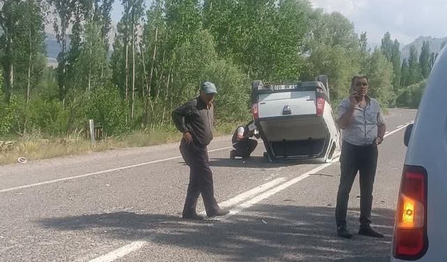 Çamardı-Pozantı yolunda trafik kazası 4 yaralı