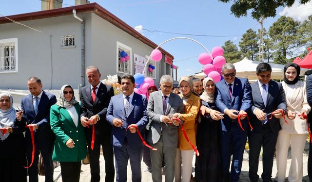 Altunhisar’da Kadın Girişimciliğine Büyük Destek