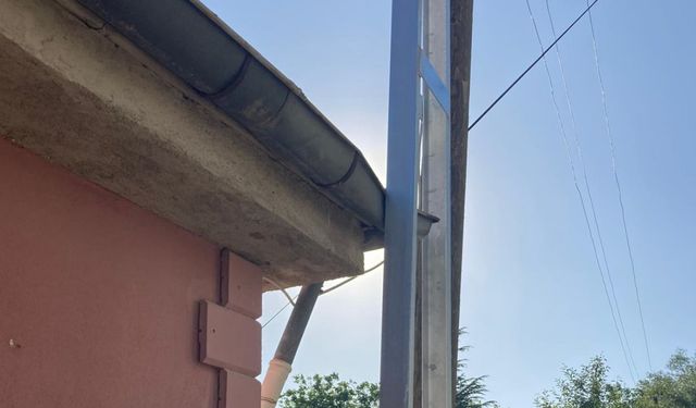 Yeşilburç Köyünde Direk Muhabbeti