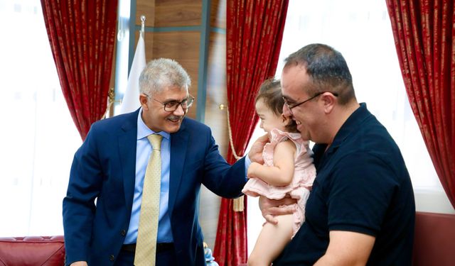 Vali Çelik, “Halk Günü” Buluşmalarında Vatandaşlarla Bir Araya Geldi
