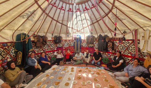 Niğde’de Dünya Turizm Günü’nde Altay Köyü Kapılarını Açtı