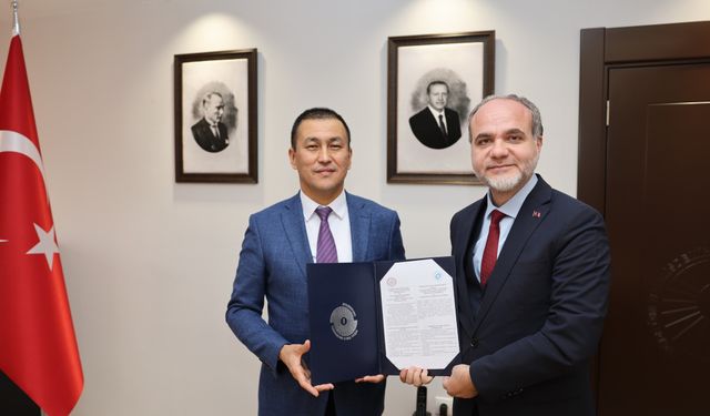 NÖHÜ ile Pavlodar Pedagojik Üniversitesi Arasında İş Birliği Protokolü İmzalandı