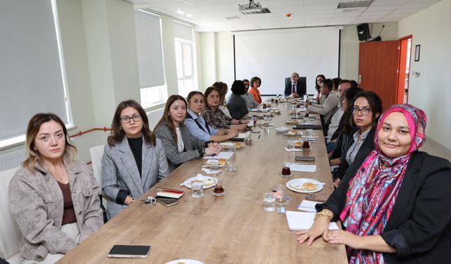 Güzel Sanatlar Fakültesi’nde Akademik Kurul Toplantısı Gerçekleştirildi