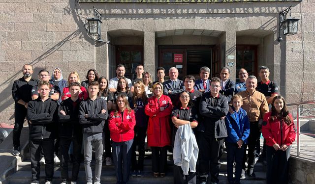 Niğdeli Öğrencilerden Teknoloji Alanında Gururlandıran Başarı