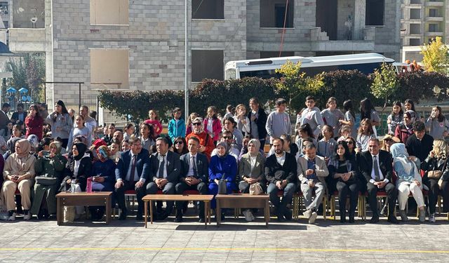 Niğde’de “Ülkemize Bir Fidan da Bizden” Şenliği Coşkuyla Gerçekleştirildi