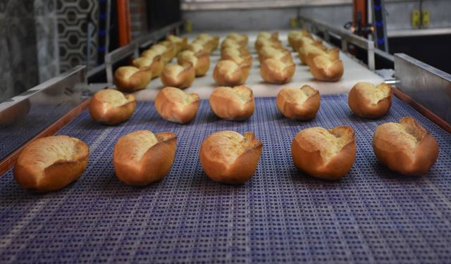 Niğde’de ekmek fiyatlarına zam yapıldı.