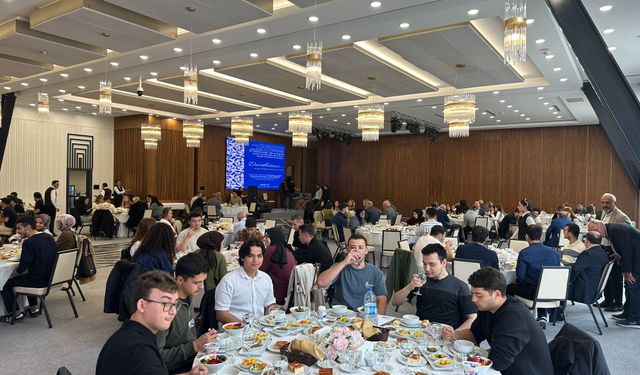 Ankara’da öğrenim gören Niğdeli üniversiteli öğrencileri ile anlamlı buluşma.