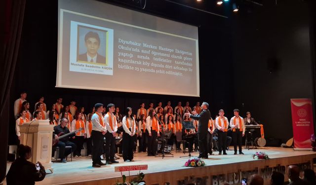 Niğde’de 24 Kasım Öğretmenler Günü Programı Düzenlendi