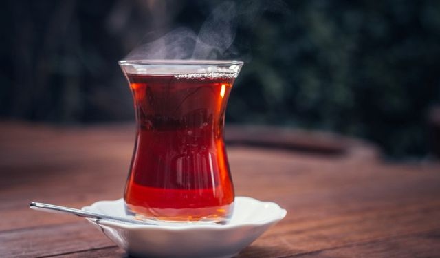 Niğde Kahvehanelerinde Çaya Zam Geliyor: Bardak Çay 15 TL Oluyor