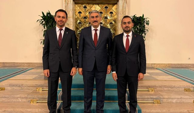 Ak Parti Merkez İlçe Başkanı Fuat Bozdağ oldu.