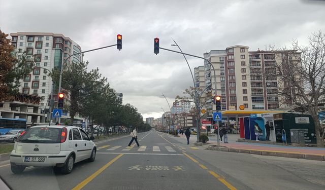 CHP’li Şen’den TEMA AVM Önündeki Trafik Düzenlemesine Eleştiri