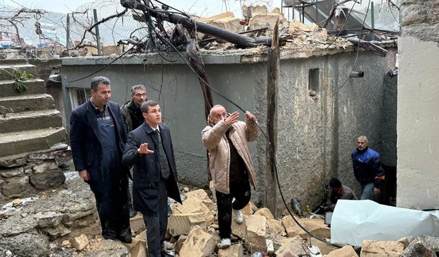 Ulukışla’da Yıkılan Cami Minaresinde İnceleme