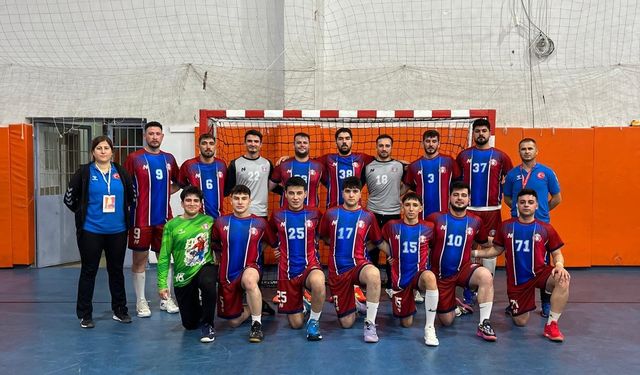 Niğde Belediye Hentbol Takımı Namağlup Yoluna Devam Ediyor