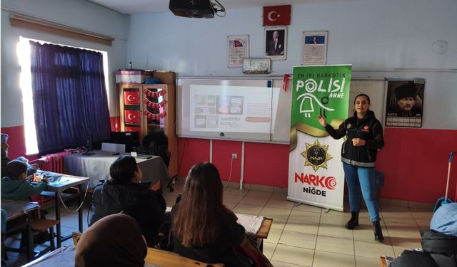 Niğde’de Narkotikle Mücadelede Bilgilendirme Çalışmaları Sürüyor