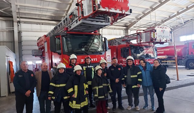 Biz Birlikte Güçlüyüz