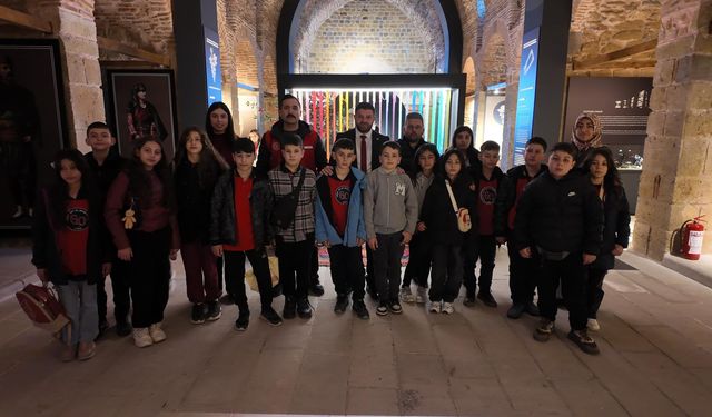 “Bi Niğde Mi Yapsak?” Projesi Gümüşler’de Gençlerle Buluştu