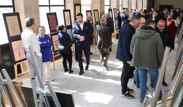 “Sanatın Diliyle Değerlerimiz” Sergisi Açıldı