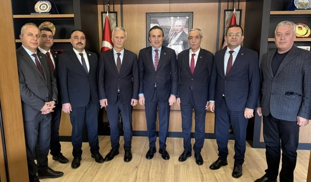 MHP Heyeti  Bor Kaymakamı Gökhan Görgülüaslan'ı Ziyaret Etti