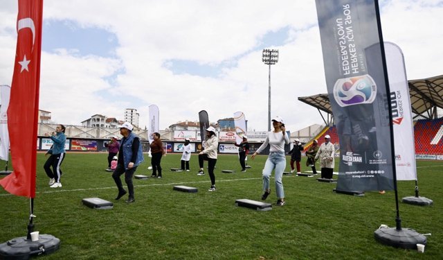 Dünya Sağlık Günü’nde Sağlık İçin Yürüdüler