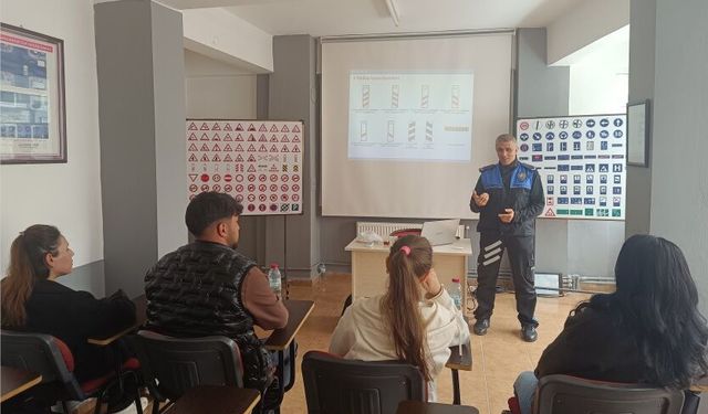 Niğde’de 602 Öğrenciye Trafik Eğitimi Verildi