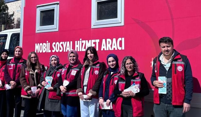 Mobil Sosyal Hizmet Aracı Vatandaşın Ayağına Gidiyor