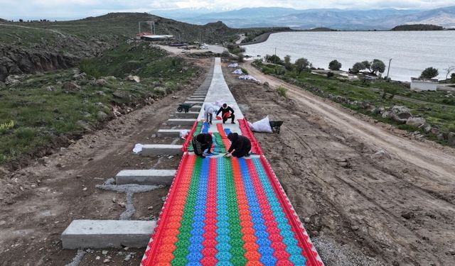 Türkiye’nin En Uzun Renkli Kaydırağı Sezona Merhaba Demeye Hazırlanıyor