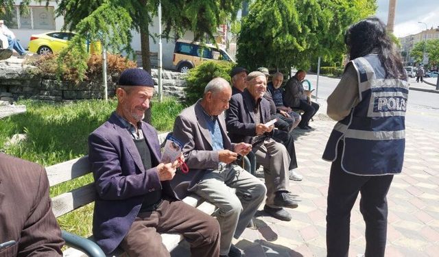 Bor Polisi Emeklileri Telefon Dolandırıcılığına Karşı Bilgilendirdi