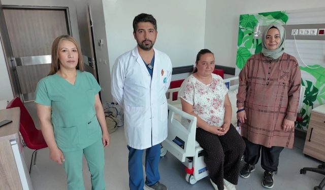 Hastanede V-Notes Cerrahisi Başarıyla Uygulandı