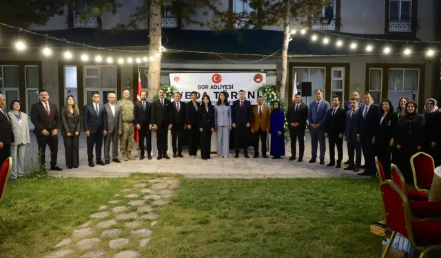 Bor Adliyesi'nde Görev Yaparken Ataması Yapılan Hakim ve Savcılara Veda Programı