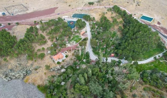 Niğde'de Mesire Alanları Yazın Vazgeçilmez Adresi Oldu