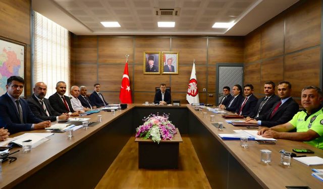 Niğde'de Genişletilmiş İl Güvenlik ve Asayiş Toplantısı Yapıldı