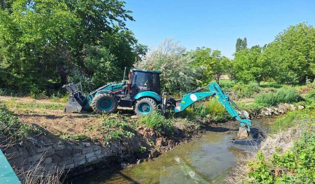 DSİ'den Niğde'de Taşkınlara Karşı Yoğun Mesai