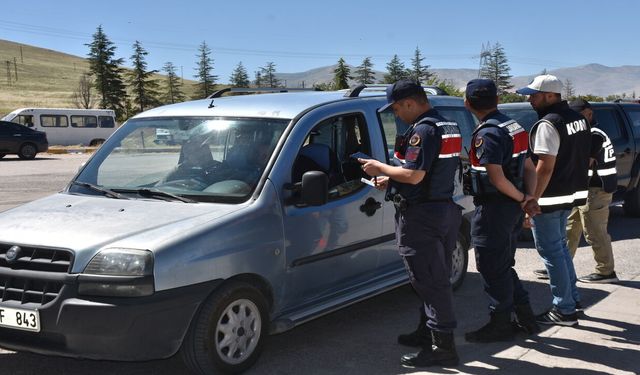 Niğde'de Bir Haftada 43 Aranan Şahıs Yakalandı