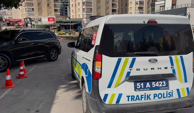 Otomobil ile Motosiklet Çarpıştı: 1 Yaralı