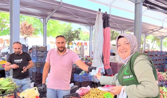 Yeşilay Niğde’den Semt Pazarı’nda Bağımlılıkla Mücadele Çalışması