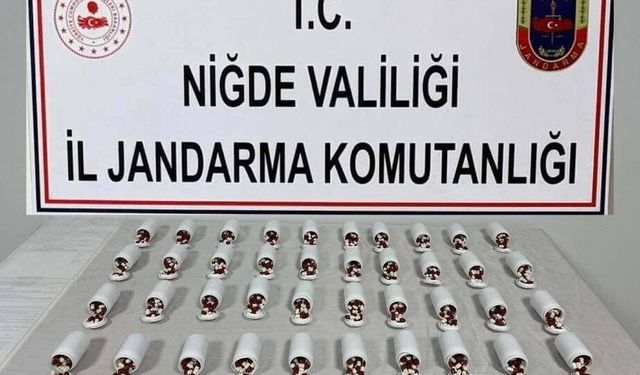 Niğde Otogarı’nda Operasyon: 2 Bin 240 Sentetik Ecza Ele Geçirildi