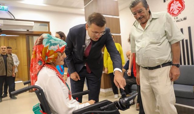 21 Engelli Vatandaşa Akülü Sandalye Desteği