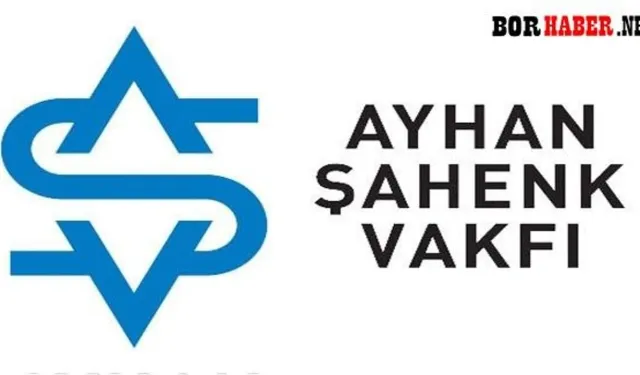 Ayhan Şahenk Vakfı Cumhuriyet Bayramı Armağanlarıyla Öğrencileri Sevindirecek
