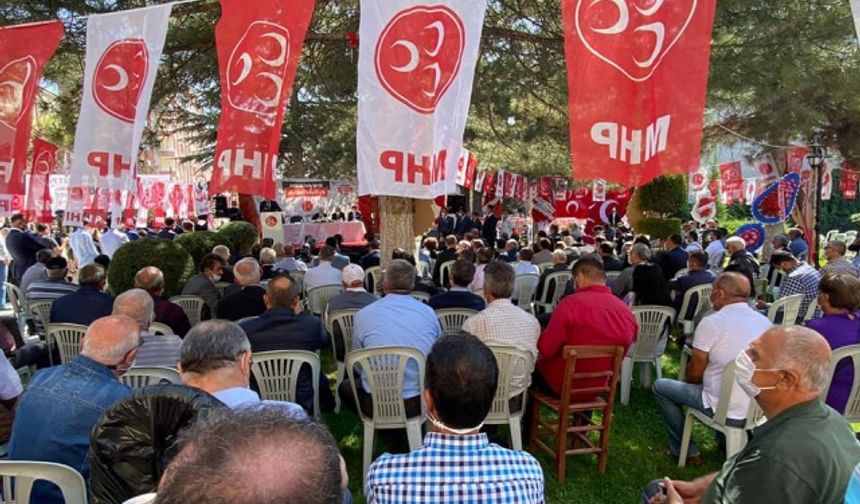 MHP İl Başkanı Cumali İnce güven tazeledi