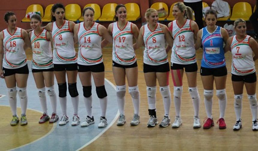 Türkiye Voleybol Federasyonu Bayanlar Voleybol 2. Lig B grubu temsilcimiz Bor Ömürpen Şekerspor galibiyet serisine devam ediyor.